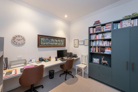 Photo of property in 11 Barclay Place, Wanaka, 9305