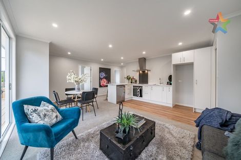 Photo of property in 167b Wainuiomata Road, Wainuiomata, Lower Hutt, 5014