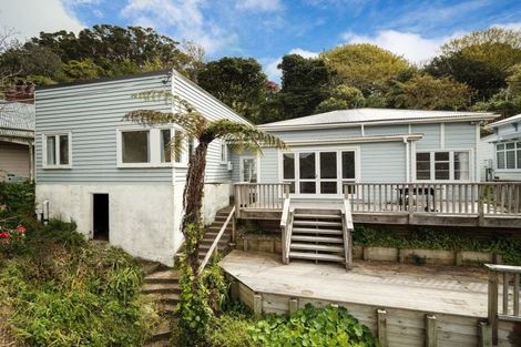 Photo of property in 58 Salamanca Road, Kelburn, Wellington, 6012