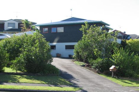 Photo of property in 50 Redwing Street, Browns Bay, Auckland, 0630