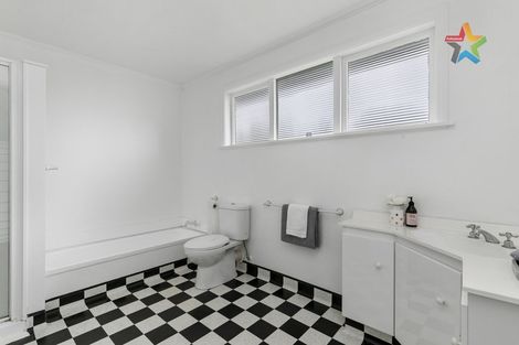 Photo of property in 62 Wyndrum Avenue, Waterloo, Lower Hutt, 5011