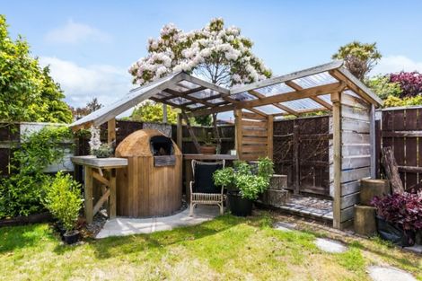 Photo of property in 2 Kensington Place, Richmond Heights, Taupo, 3330