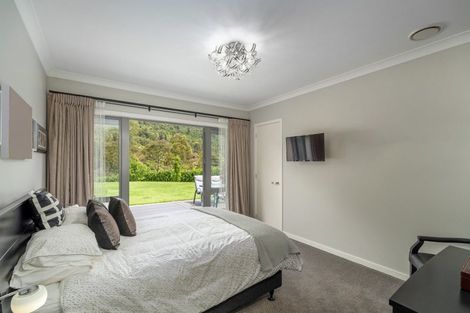 Photo of property in 50b Paul Road, Whenuakite, Whitianga, 3591