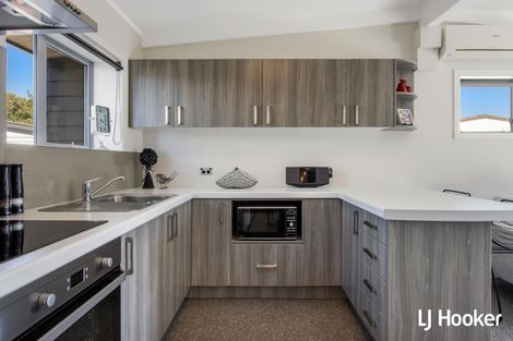 Photo of property in 12 Snell Crescent, Waihi Beach, 3611