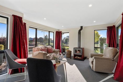 Photo of property in 26 Newbrook Terrace, Darfield, 7510