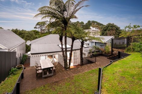 Photo of property in 23 Patanga Crescent, Thorndon, Wellington, 6011