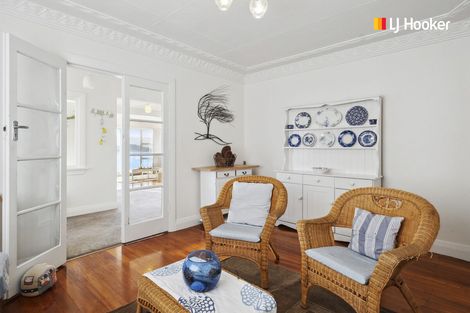 Photo of property in 35 Oxley Crescent, Broad Bay, Dunedin, 9014