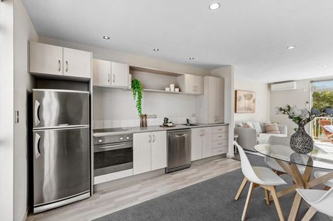 Photo of property in 4/54 Champion Street, Edgeware, Christchurch, 8013