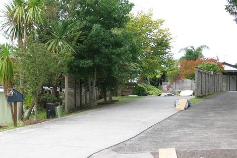 Photo of property in 2/6 Bronwyn Place, Torbay, Auckland, 0630