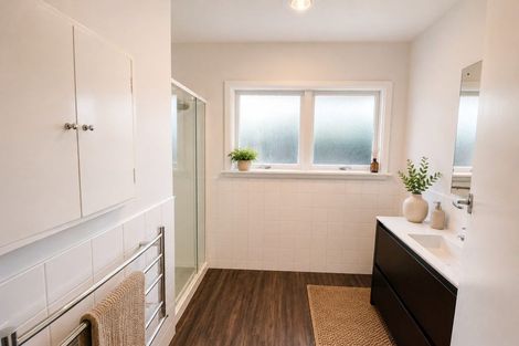 Photo of property in 9 Hampton Place, Burnside, Christchurch, 8053