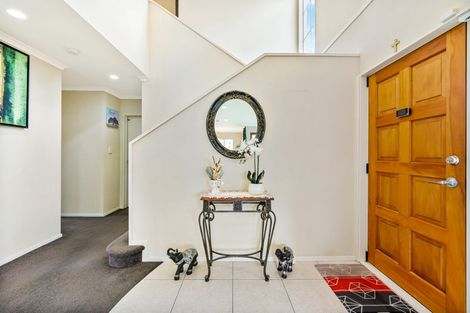 Photo of property in 11 Barcaldine Road, Flat Bush, Auckland, 2016