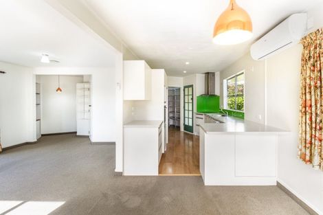 Photo of property in 34 Tokomaru Drive, Havelock North, 4130