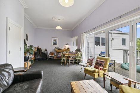 Photo of property in 10 Hiropi Street, Newtown, Wellington, 6021