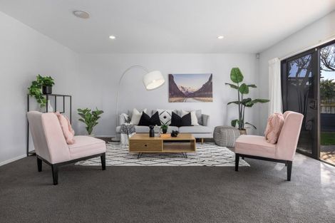 Photo of property in 2b Observatory Close, Whitby, Porirua, 5024