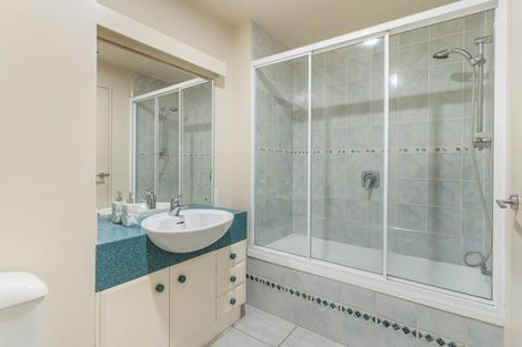 Photo of property in 14 Harbour Village Drive, Gulf Harbour, Whangaparaoa, 0930