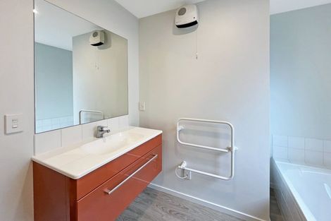 Photo of property in 42b Lindsay Street, St Albans, Christchurch, 8014