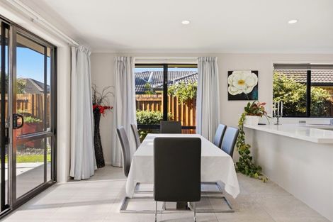 Photo of property in 723 Gloucester Road, Papamoa Beach, Papamoa, 3118