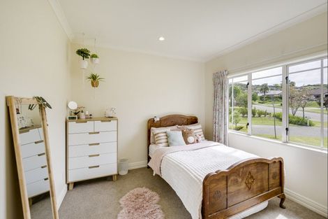 Photo of property in 82 Kent Terrace, Taradale, Napier, 4112