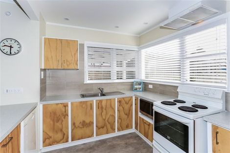 Photo of property in 6a Kelvin Road, Papakura, 2110