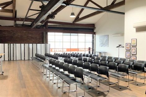 Photo of property in 1 Davy Street, Carterton, 5713