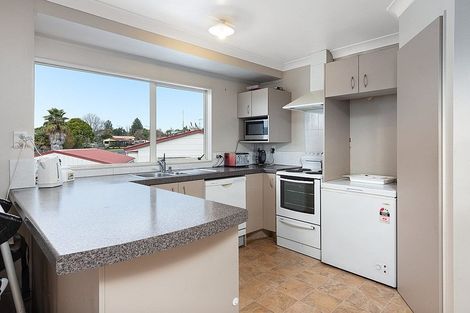 Photo of property in 14a Bayly Place, Te Puke, 3119