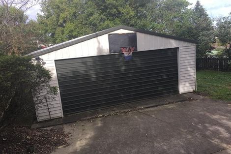 Photo of property in 44 Cedar Heights Avenue, Massey, Auckland, 0614