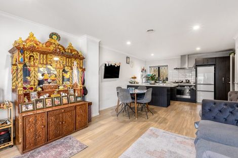 Photo of property in 2/9 Surrey Street, Tawa, Wellington, 5028