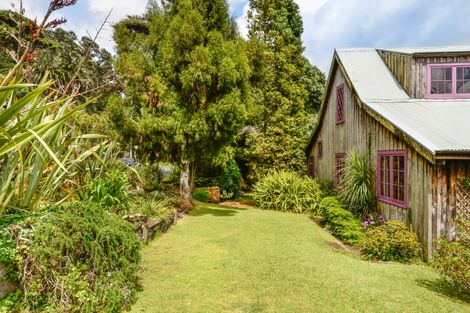 Photo of property in 289 Motutara Road, Muriwai, Waimauku, 0881