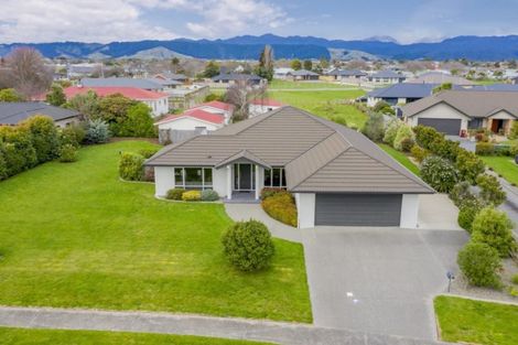 Photo of property in 3 Kilsby Place, Levin, 5510