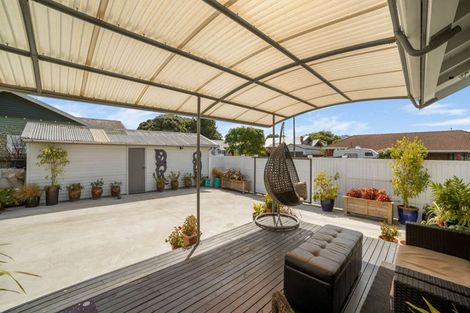 Photo of property in 195 Derby Street, Gisborne, 4010