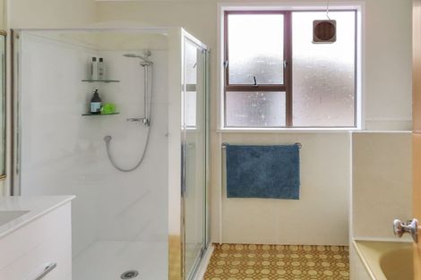 Photo of property in 30a Whitemans Road, Silverstream, Upper Hutt, 5019