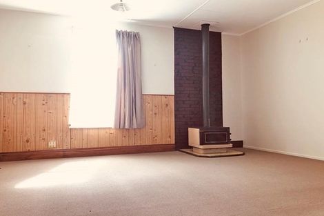 Photo of property in 10 Chapel Street, Papakura, 2110