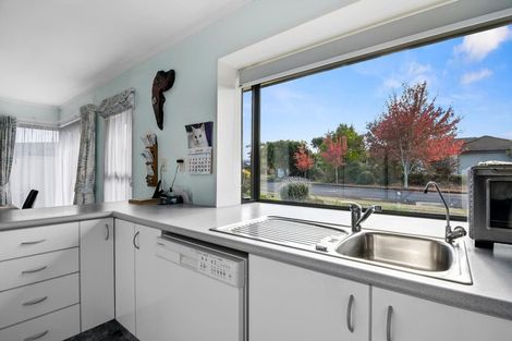 Photo of property in 9 Saunders Crescent, Stoke, Nelson, 7011