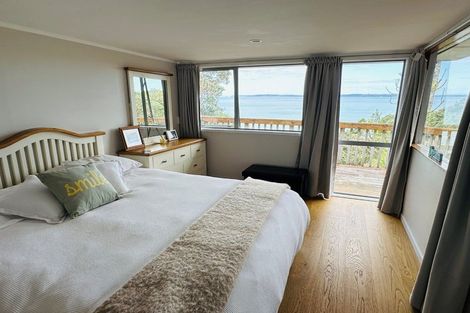Photo of property in 10 Sykes Avenue, Hatfields Beach, Orewa, 0931