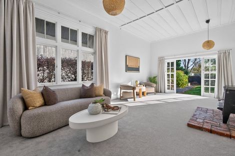Photo of property in 6 Main Street, Greytown, 5712