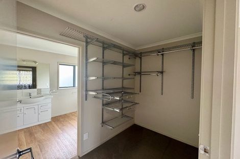 Photo of property in 64 Sunstone Crescent, Brown Owl, Upper Hutt, 5018