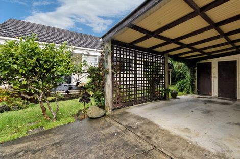 Photo of property in 1/81a Flanshaw Road, Te Atatu South, Auckland, 0610