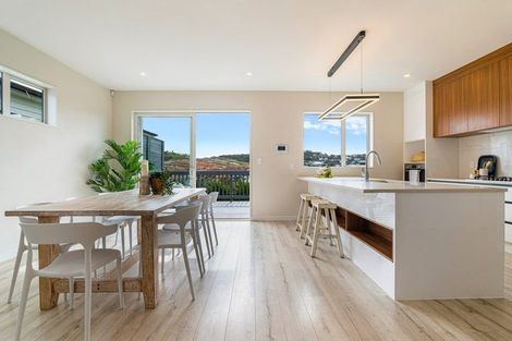 Photo of property in 28 Bine Crescent, Orewa, 0931