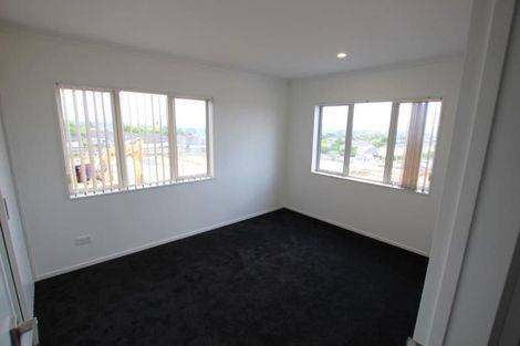 Photo of property in 51 Senator Drive, Manurewa, Auckland, 2105