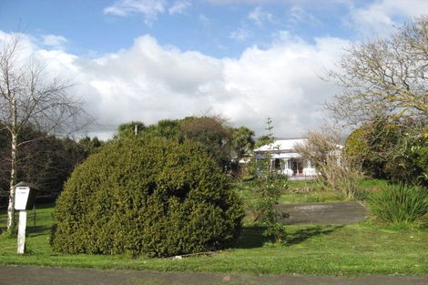 Photo of property in 8 Roslyn Road, Levin, 5510