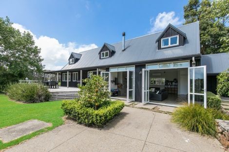 Photo of property in 370b Clarks Beach Road, Clarks Beach, Pukekohe, 2679