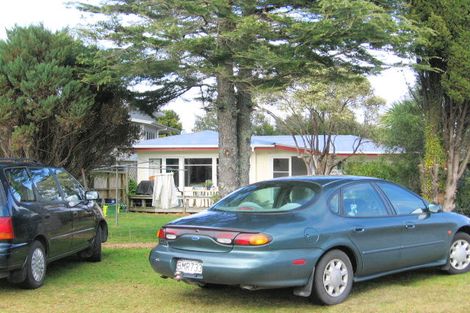 Photo of property in 609a Harbour View Road, Whangamata, 3620