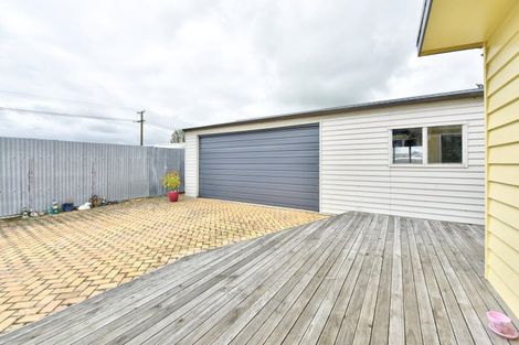 Photo of property in 26 Hunter Street, Edendale, 9825