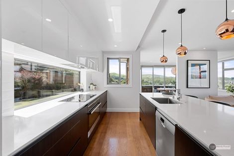 Photo of property in 6 Winifred Way, Belmont, Lower Hutt, 5010