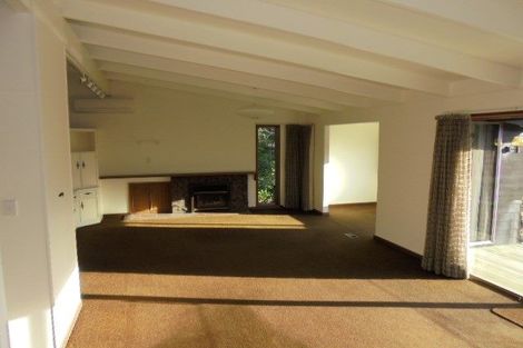 Photo of property in 5a Seapoint Road, Bluff Hill, Napier, 4110