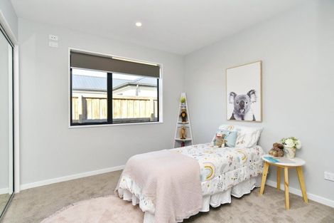 Photo of property in 1 Grimwood Street, Woodend, 7610