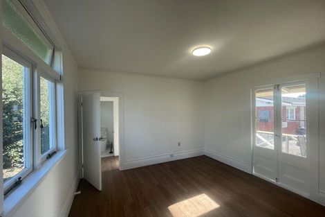 Photo of property in 22 Grande Vue Road, Hillpark, Auckland, 2102