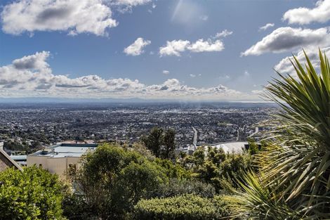 Photo of property in 5 Harry Ell Drive, Cashmere, Christchurch, 8022