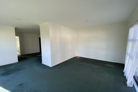 Photo of property in 2 Imrie Avenue, Mangere, Auckland, 2022