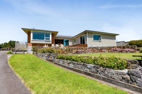 Photo of property in 563 Mangorei Road, Mangorei, New Plymouth, 4371